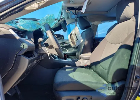 2020 Toyota Rav4 Xle z USA, uszkodzony, nr VIN 2T3W1RFV0LC073904